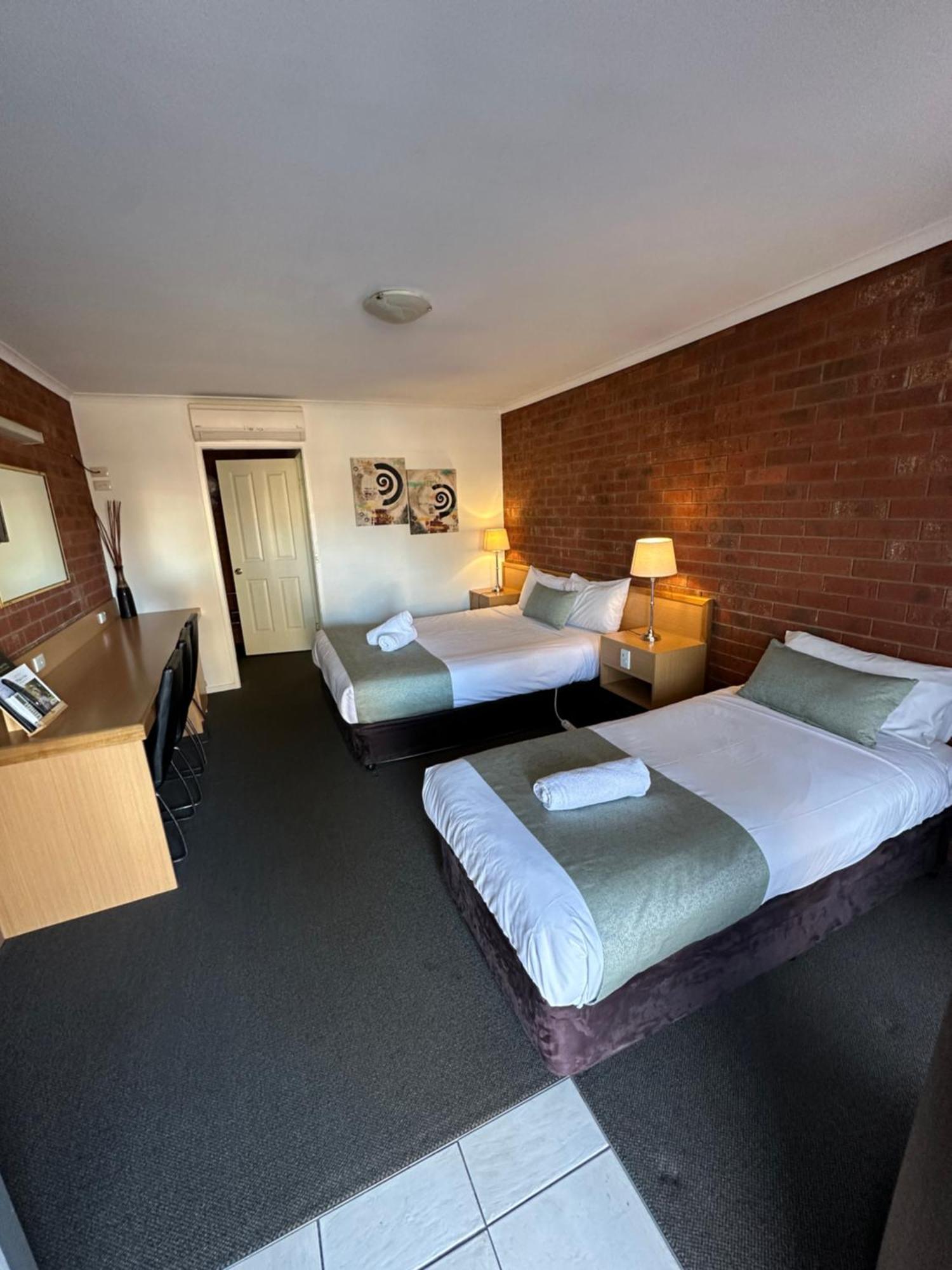 Pevensey Motor Lodge Echuca Extérieur photo