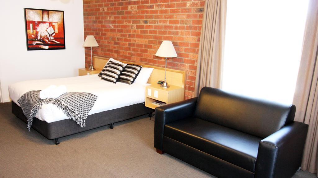 Pevensey Motor Lodge Echuca Extérieur photo