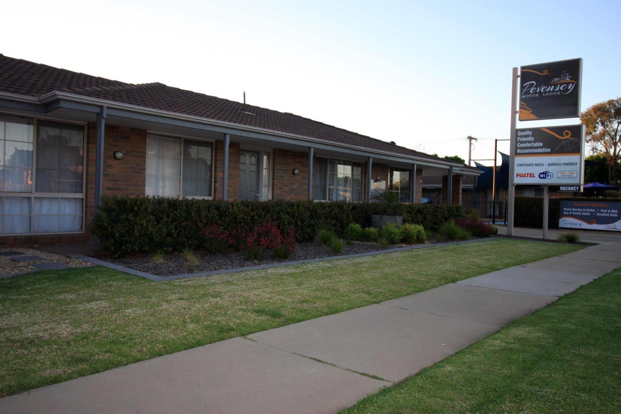 Pevensey Motor Lodge Echuca Extérieur photo